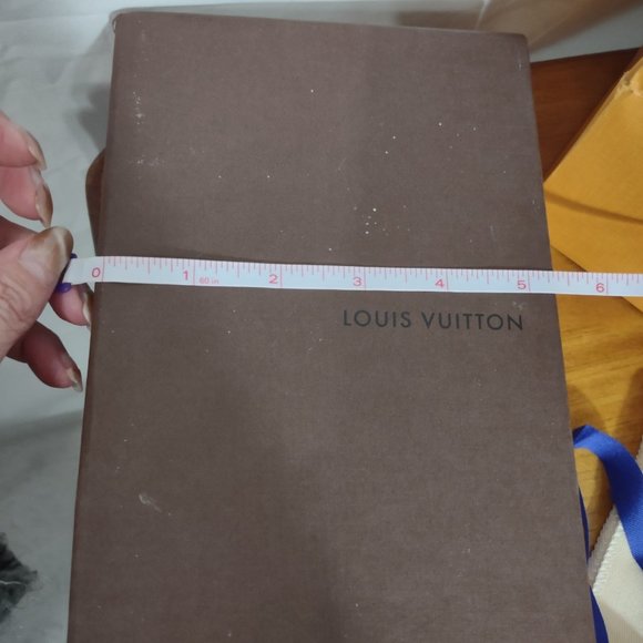 LOUIS VUITTON Gift Box/Dust Bag/Gift Tag/Ribbon Bundle - Picture 4 of 16